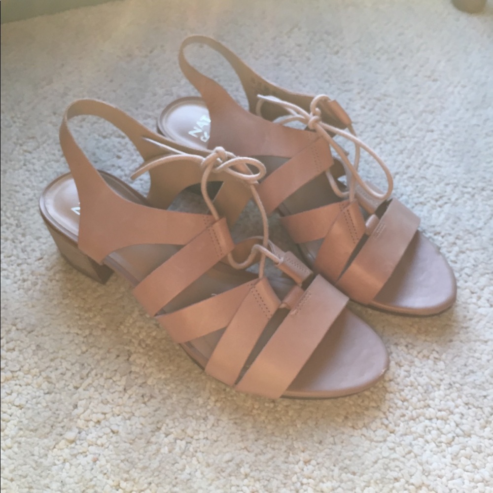 Naturalizer leather sandal